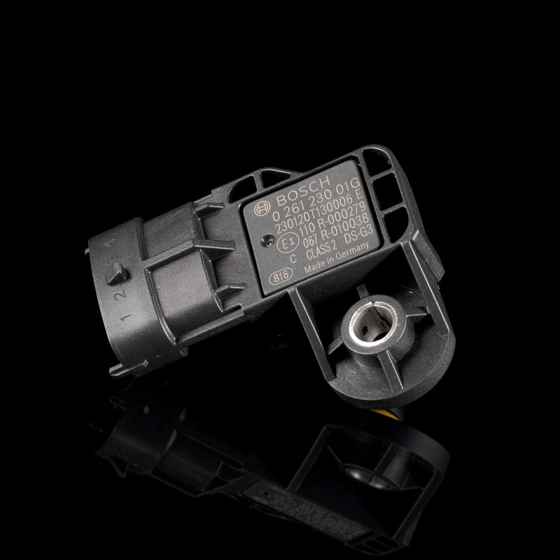 Датчик давления и температуры воздуха на впуске  