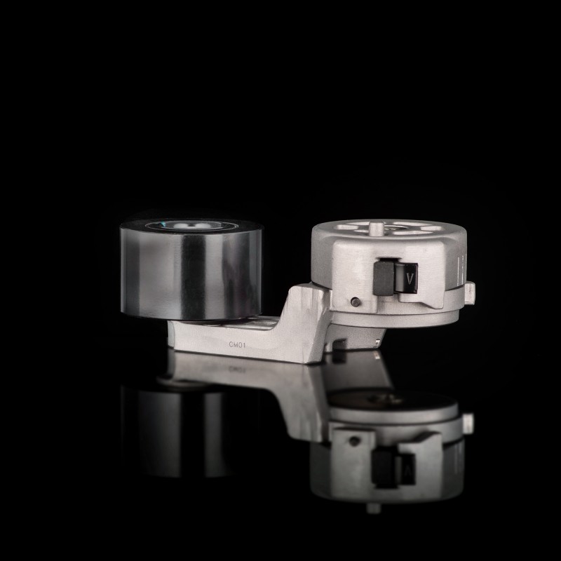 Натяжитель ремня  