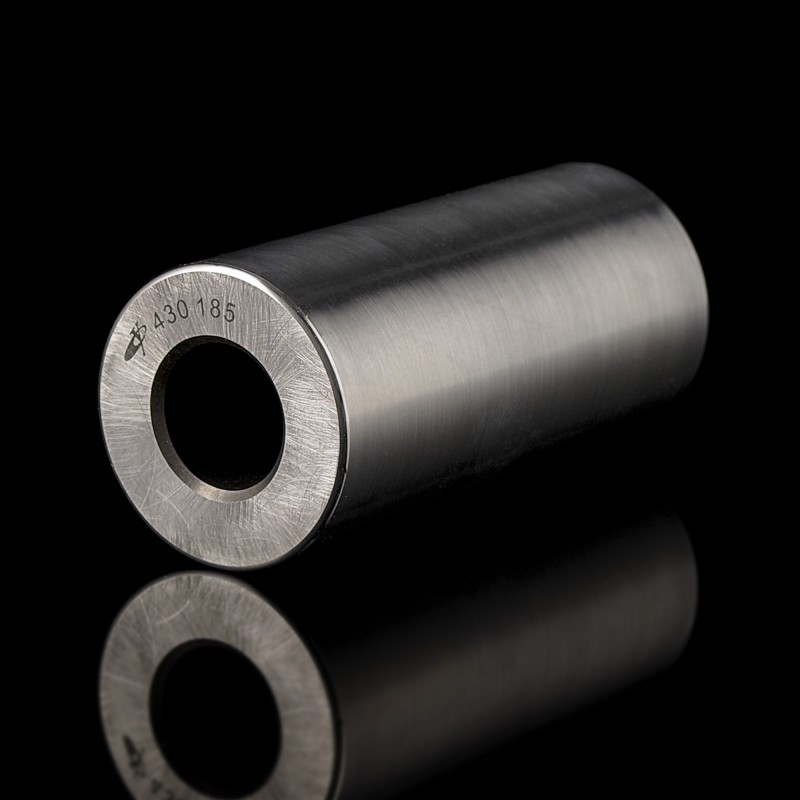 Палец поршня Палец поршня