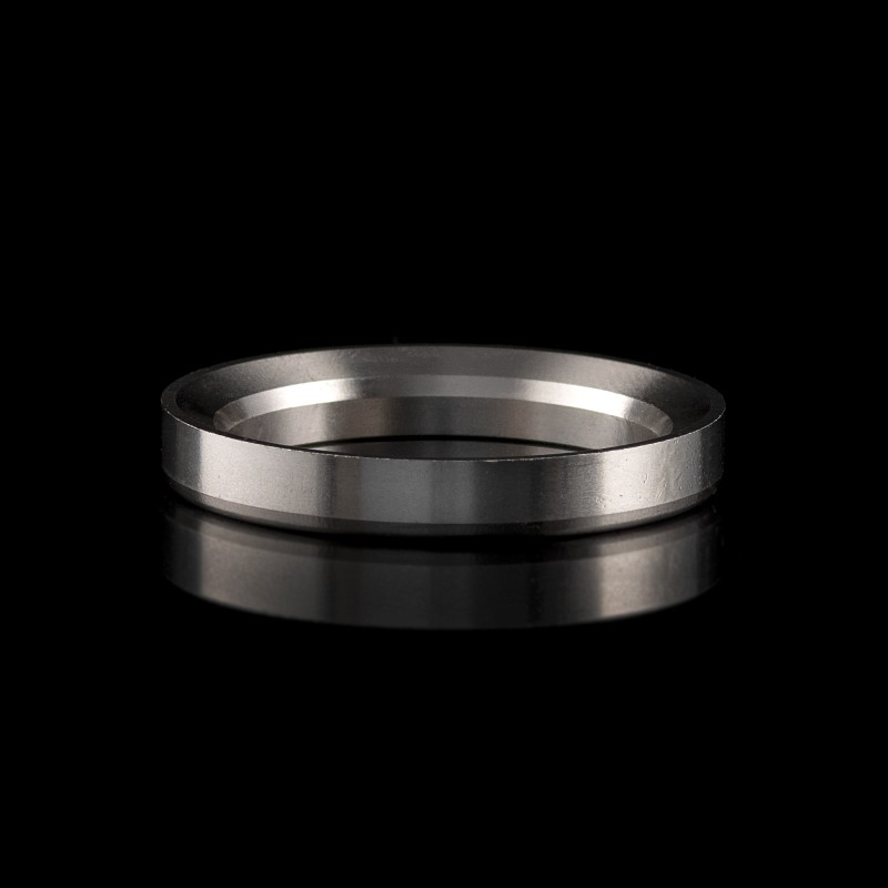 Седло выпускного клапана  