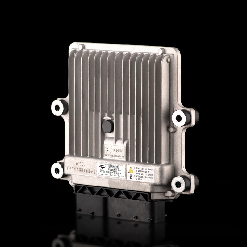 Блок управления двигателем  