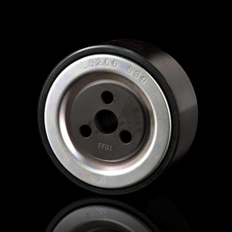 Ролик натяжителя ремня промежуточный  