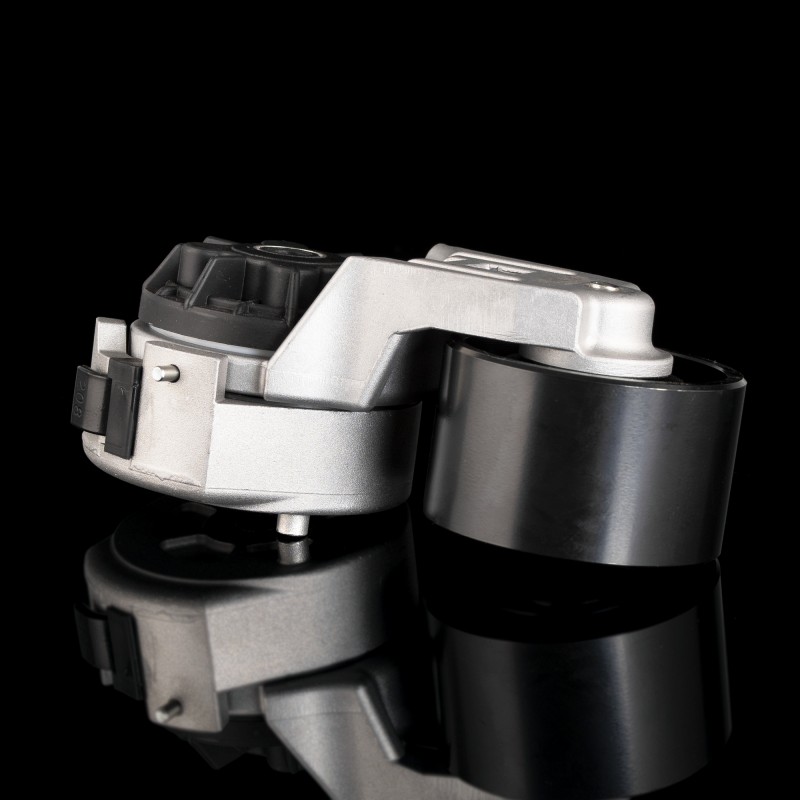 Натяжитель ремня  