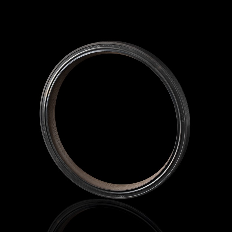 Сальник коленвала задний Сальник коленвала задний