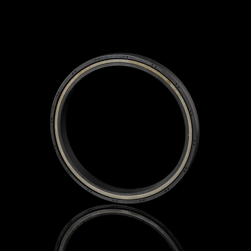 Сальник коленвала задний в сборе Сальник коленвала задний в сборе