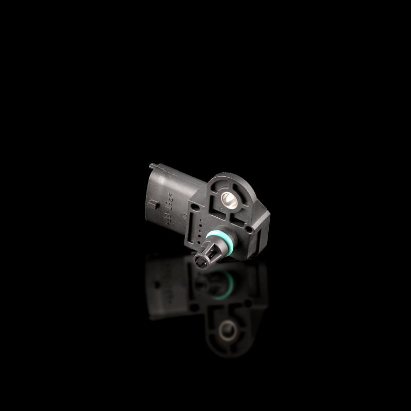 Датчик давления и температуры наддувочного воздуха BOSCH 0 281 002 437 Датчик давления и температуры наддувочного воздуха BOSCH 0 281 002 437