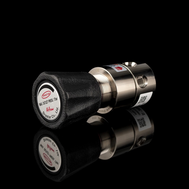 Регулятор давления 072 серии из никелированной латуни от 0.1 до 17 бар ТЗЕ 1/4 Регулятор давления 072 серии из никелированной латуни от 0.1 до 17 бар ТЗЕ 1/4