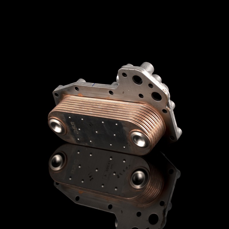 Радиатор фильтра масляного A9061801665 Радиатор фильтра масляного A9061801665