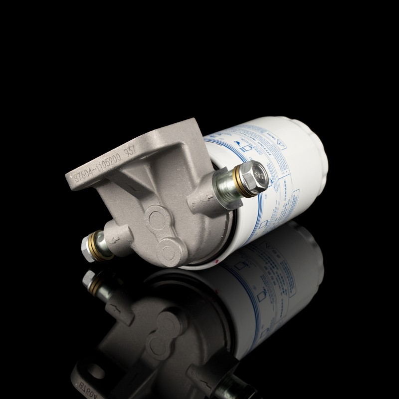 Фильтр топливный с кронштейном  