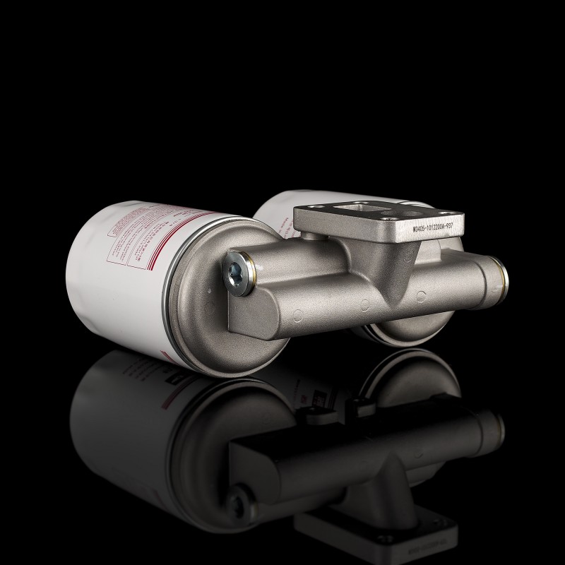 Фильтр масляный с кронштейном Фильтр масляный с кронштейном