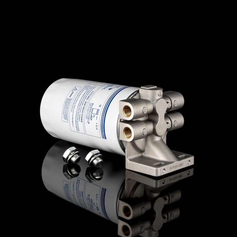 Фильтр очистки топлива с кронштейном  