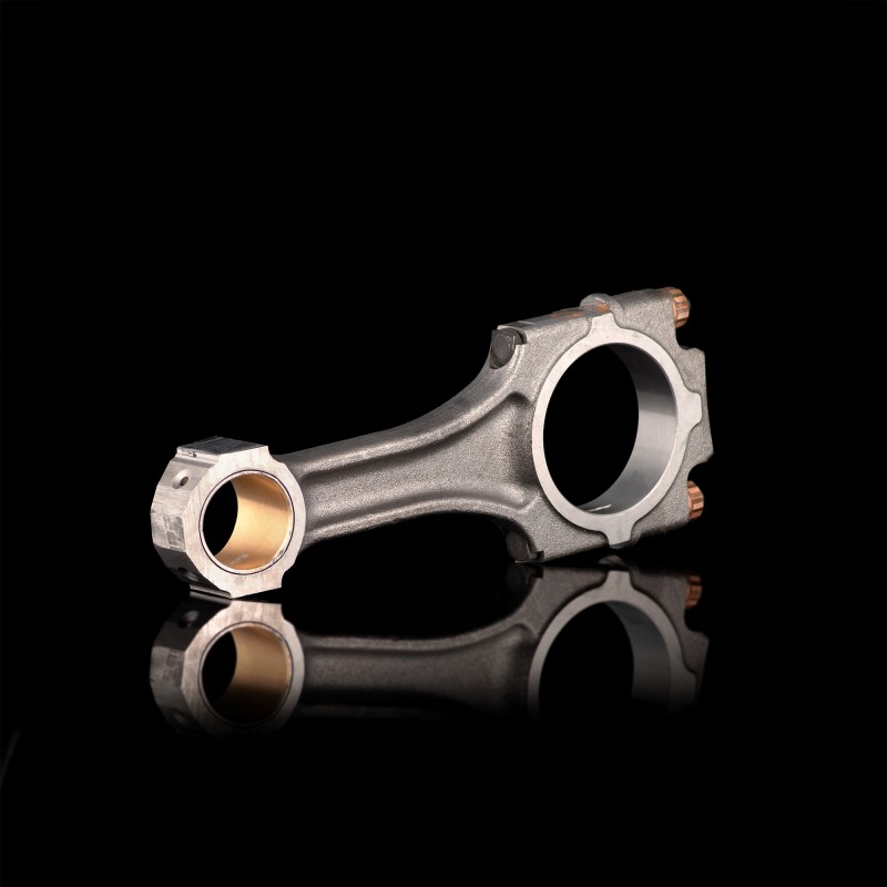 Шатун 740.1004045  