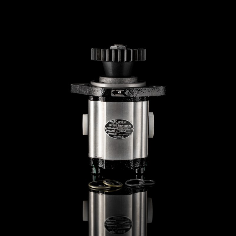 Насос гидропривода  