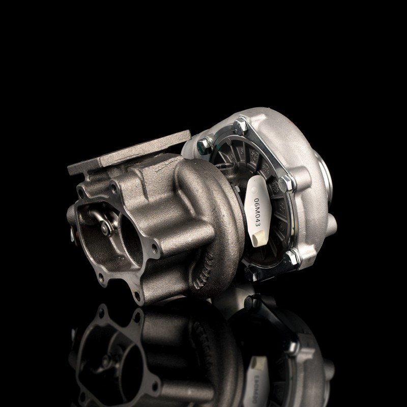 Турбокомпрессор (нагнетатель) Турбокомпрессор (нагнетатель)